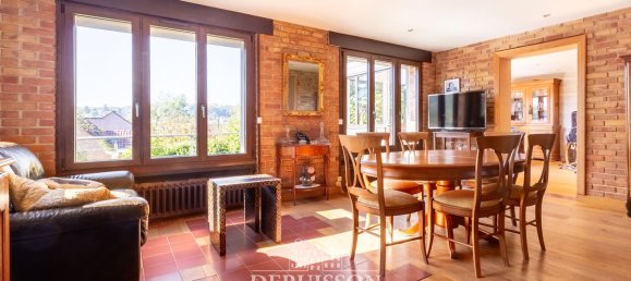 Casa de 3 dormitorios en Vimy, France No. 211511 3