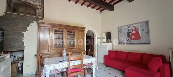 Villa de 2 dormitorios en Campi Bisenzio, Italy No. 196743 46