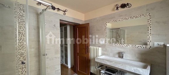 Villa de 2 dormitorios en Campi Bisenzio, Italy No. 196743 39