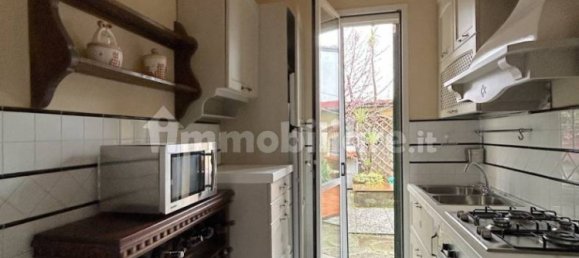 Villa de 2 dormitorios en Campi Bisenzio, Italy No. 196743 6