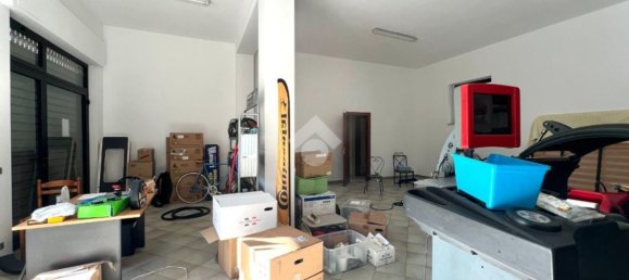 85m² Garage in Ceglie Messapica, Italy No. 76339 10
