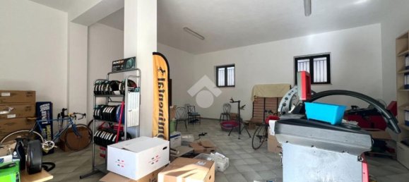 85m² Garage in Ceglie Messapica, Italy No. 76339 11