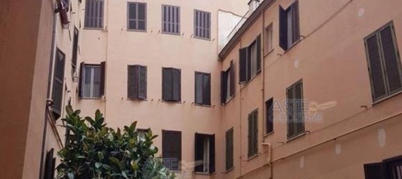 Apartamento de 2 habitaciónes en Rome, Italy No. 202436 40