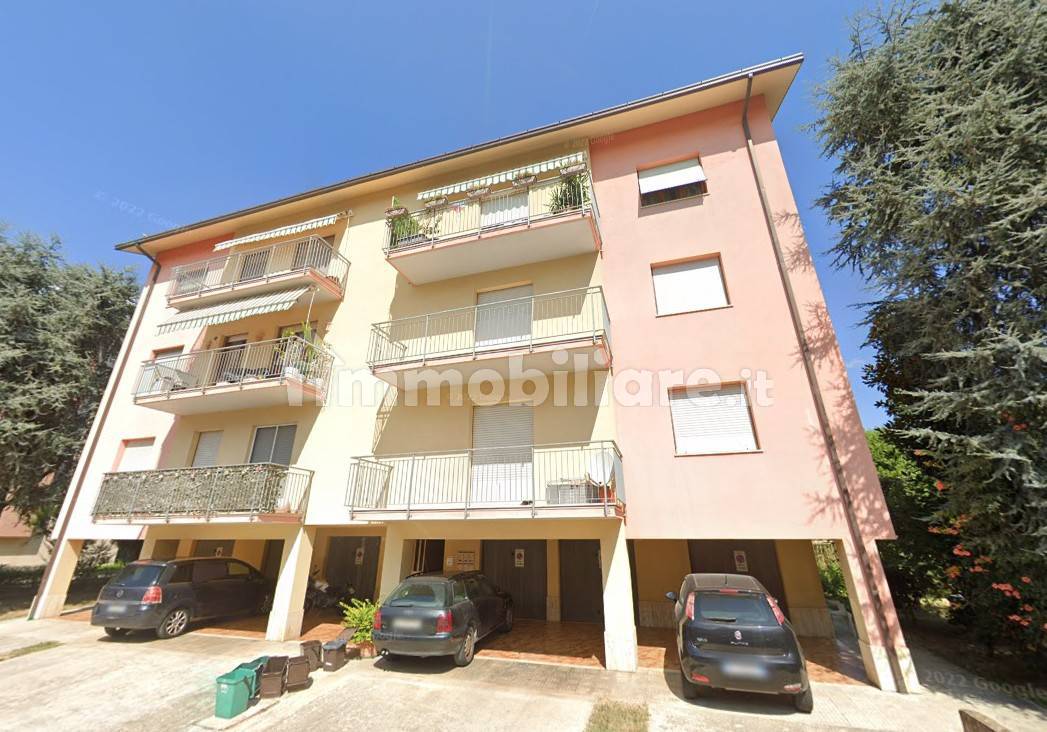 3 Schlafzimmer Wohnung in Chiaravalle, Italy, Nr. 329079