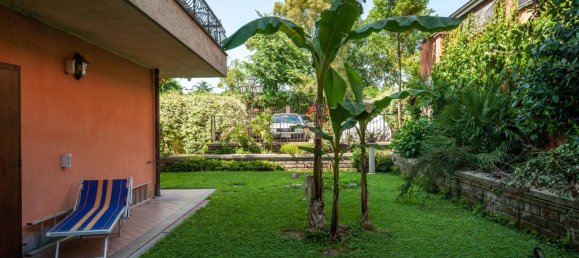 4 bedrooms Apartment in Rome, Italy No. 371577 18