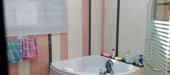 Café/restaurante de 3 dormitorios en Pattaya, Thailand No. 654 3