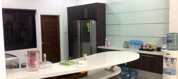 Café/restaurante de 3 dormitorios en Pattaya, Thailand No. 654 2