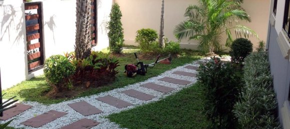 Café/restaurante de 3 dormitorios en Pattaya, Thailand No. 654 21