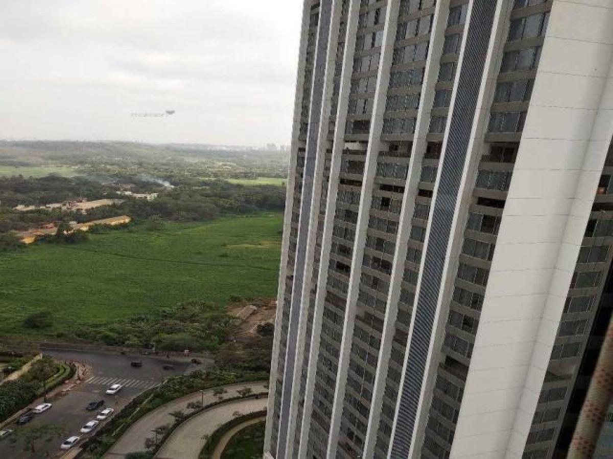 3 bedrooms House in Mumbai, India No. 42696