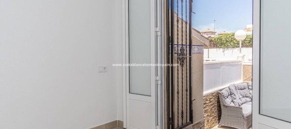 3 bedrooms Villa in Alicante, Spain No. 171472 26