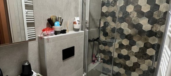 5 bedrooms Apartment in Piraeus, Greece No. 1828 18