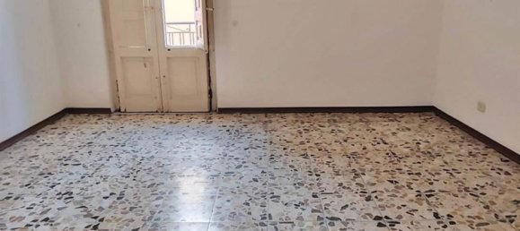 Дом с 2 спальнями в Патерно, Италия № 282797 4