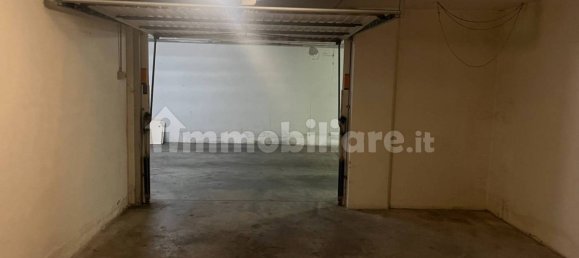29m² Garage in Rome, Italy No. 289809 6
