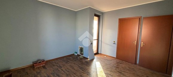 3 bedrooms Villa in Novara, Italy No. 53251 15