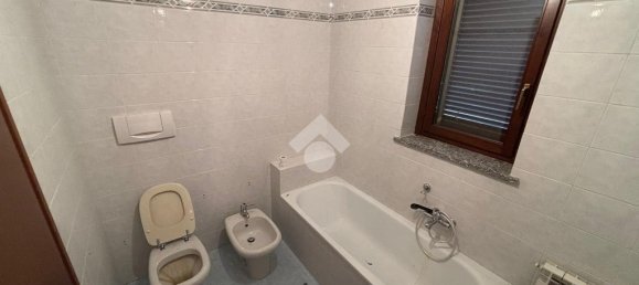 3 bedrooms Villa in Novara, Italy No. 53251 34
