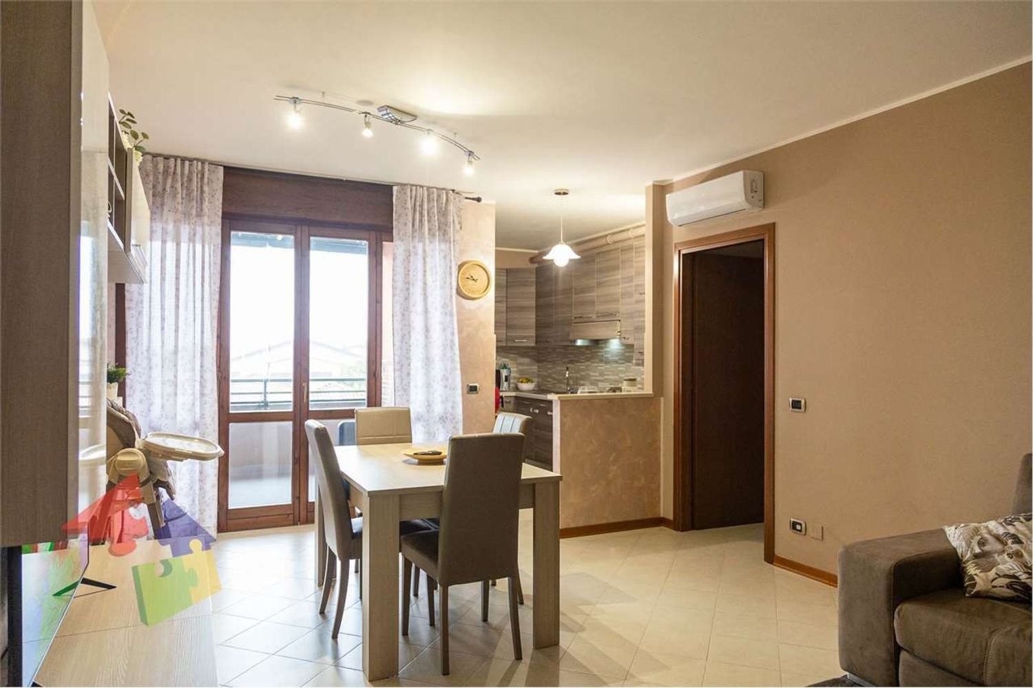 3غرفة شقة في Casorate Primo, Italy رقم 188314