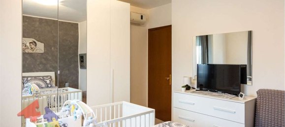 3غرفة شقة في Casorate Primo, Italy رقم 188314 15