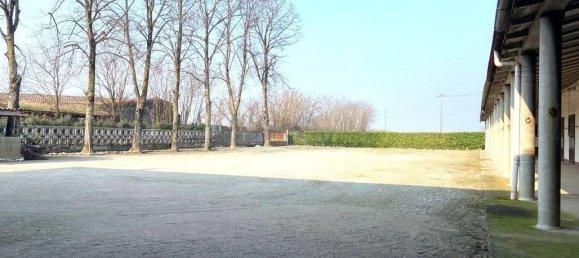 4 rooms Villa in Soresina, Italy No. 158152 37