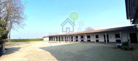 4 rooms Villa in Soresina, Italy No. 158152 18