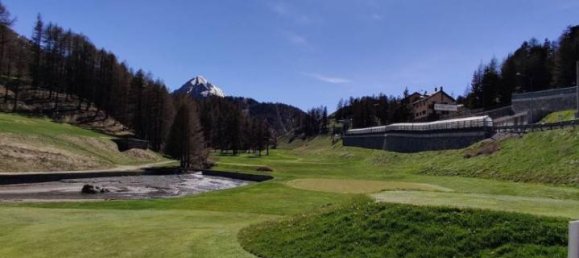 Casa de 28 habitaciónes en Claviere, Italy No. 103251 13