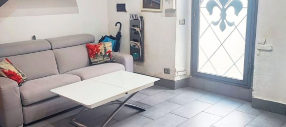 Dúplex de 4 habitaciónes en Florence, Italy No. 301699 26