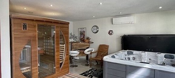 7 Schlafzimmer Haus in Sentheim, France, Nr. 85278 14