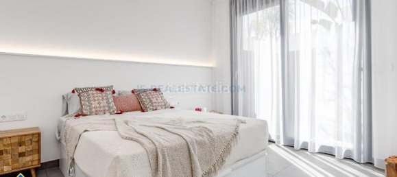 Дом с 4 спальнями в Торревьеха, Испания № 131917 10