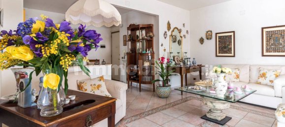 2 Schlafzimmer Wohnung in Caltagirone, Italy, Nr. 359127 4