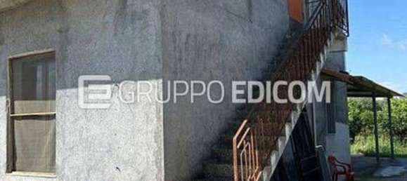 3 rooms Apartment in Solarino, Italy No. 269739 5