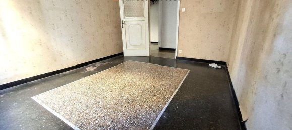 4 bedrooms Apartment in Genoa, Italy No. 344408 6