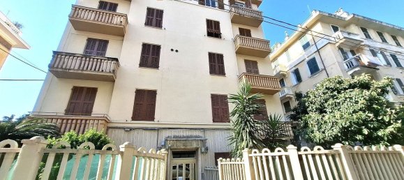 4 bedrooms Apartment in Genoa, Italy No. 344408 21
