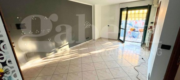 3 rooms Apartment in Nichelino, Italy No. 234436 8