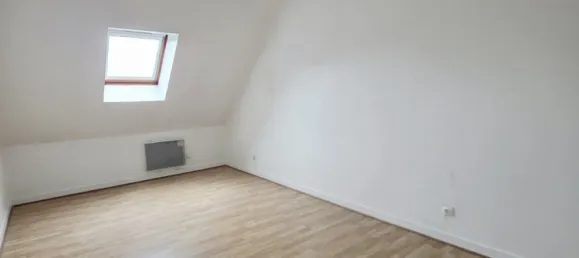 Apartamento de 2 dormitorios en Nogent-sur-Oise, France No. 317029 10