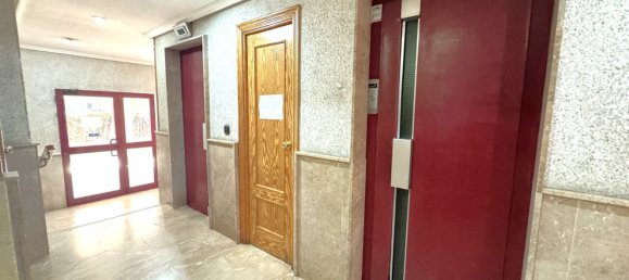 4 bedrooms Apartment in Alicante, Spain No. 151764 14