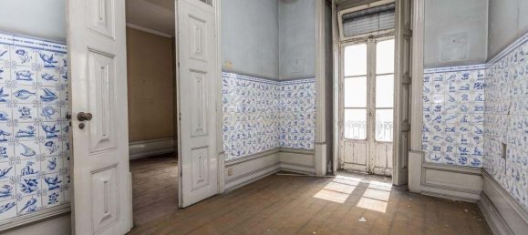 15 bedrooms Building in Coimbra, Portugal No. 144421 10