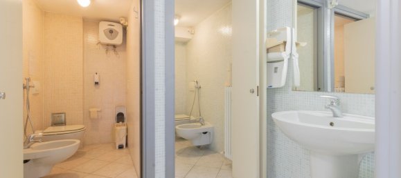 Oficina en Gorgonzola, Italy 1027 m² No. 12672 19