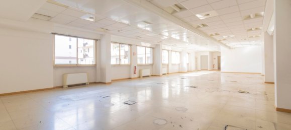 Oficina en Gorgonzola, Italy 1027 m² No. 12672 13