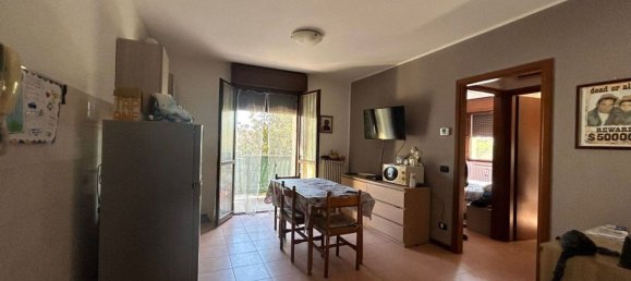 2 Schlafzimmer Wohnung in Cadelbosco di Sopra, Italy, Nr. 325263 2