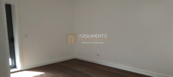 Квартира с 4 спальнями в Порту, Португалия № 78893 33