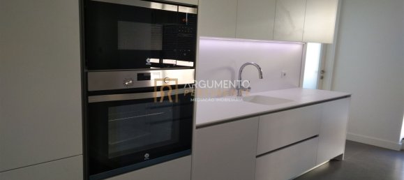 Квартира с 4 спальнями в Порту, Португалия № 78893 15