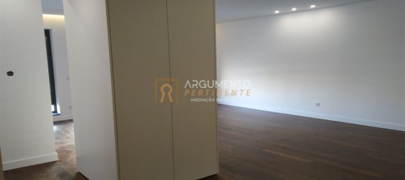 Квартира с 4 спальнями в Порту, Португалия № 78893 23