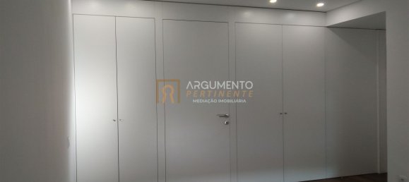 Квартира с 4 спальнями в Порту, Португалия № 78893 32