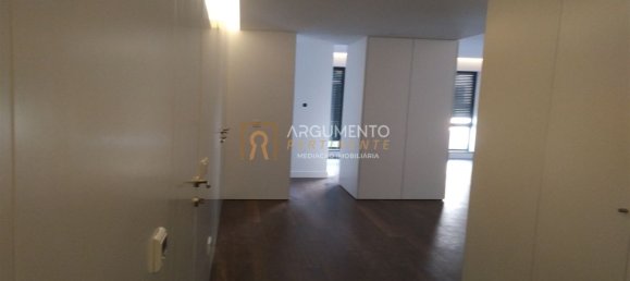 Квартира с 4 спальнями в Порту, Португалия № 78893 4