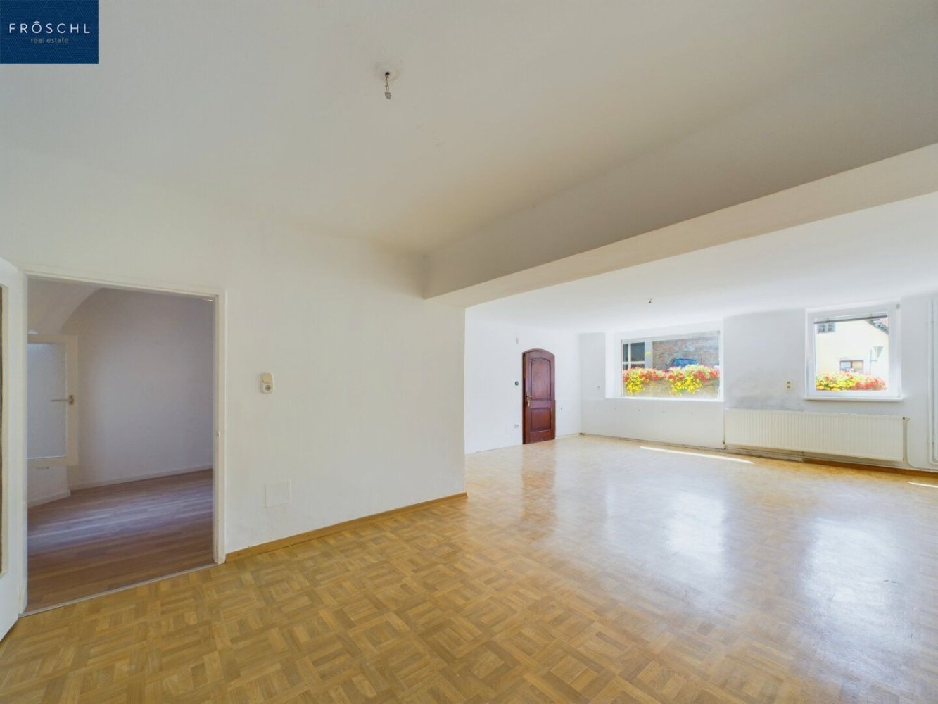 Коммерческая недвижимость с 3 комнатами в Аспанг-Маркт, Австрия № 22961