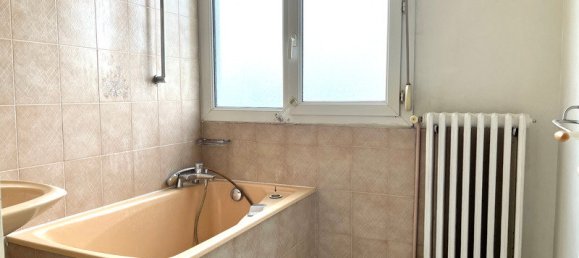 2 chambres Appartement à Reims, France No. 239539 8