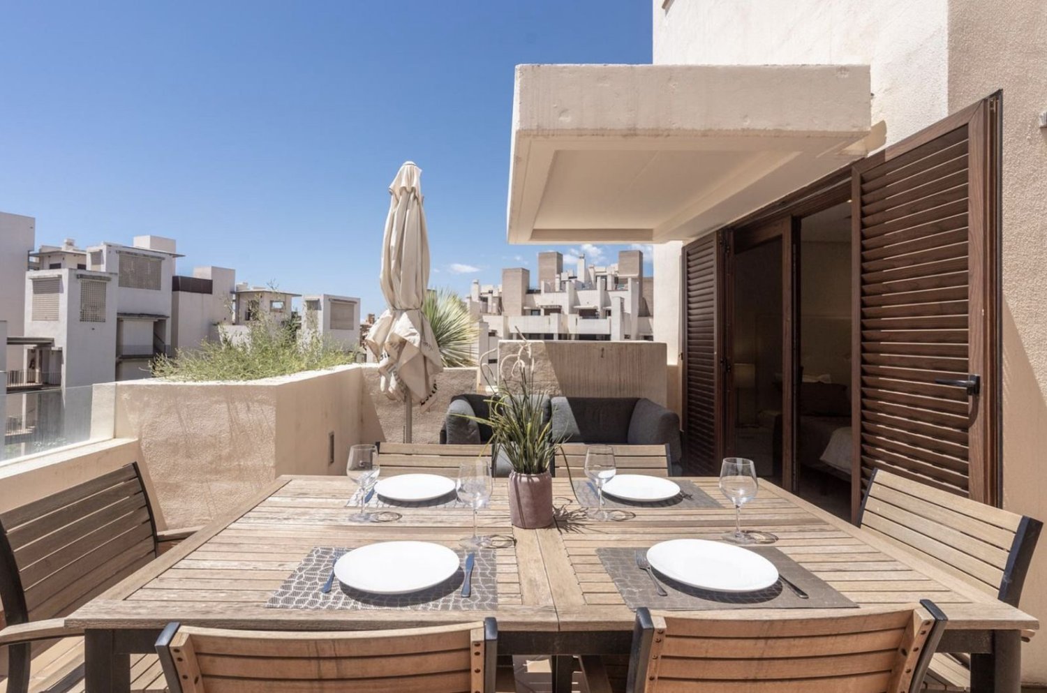 2 bedrooms Penthouse in Estepona, Spain No. 52046