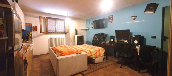 Villa de 8 dormitorios en Cadeo, Italy No. 314590 40