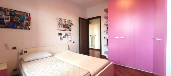 Villa de 8 dormitorios en Cadeo, Italy No. 314590 25