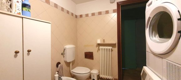 Villa de 8 dormitorios en Cadeo, Italy No. 314590 43