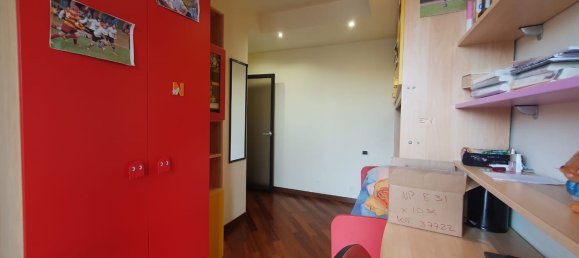 Villa de 8 dormitorios en Cadeo, Italy No. 314590 34